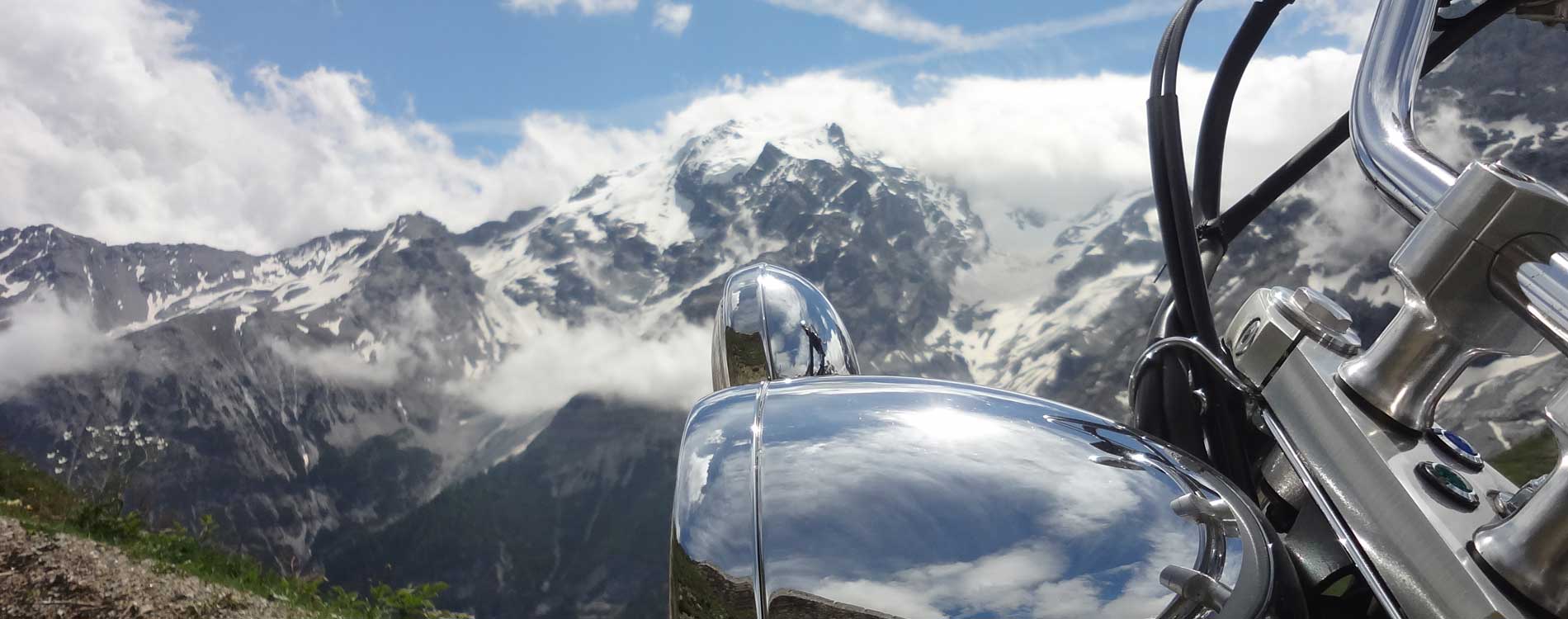 Motorrad Alpen